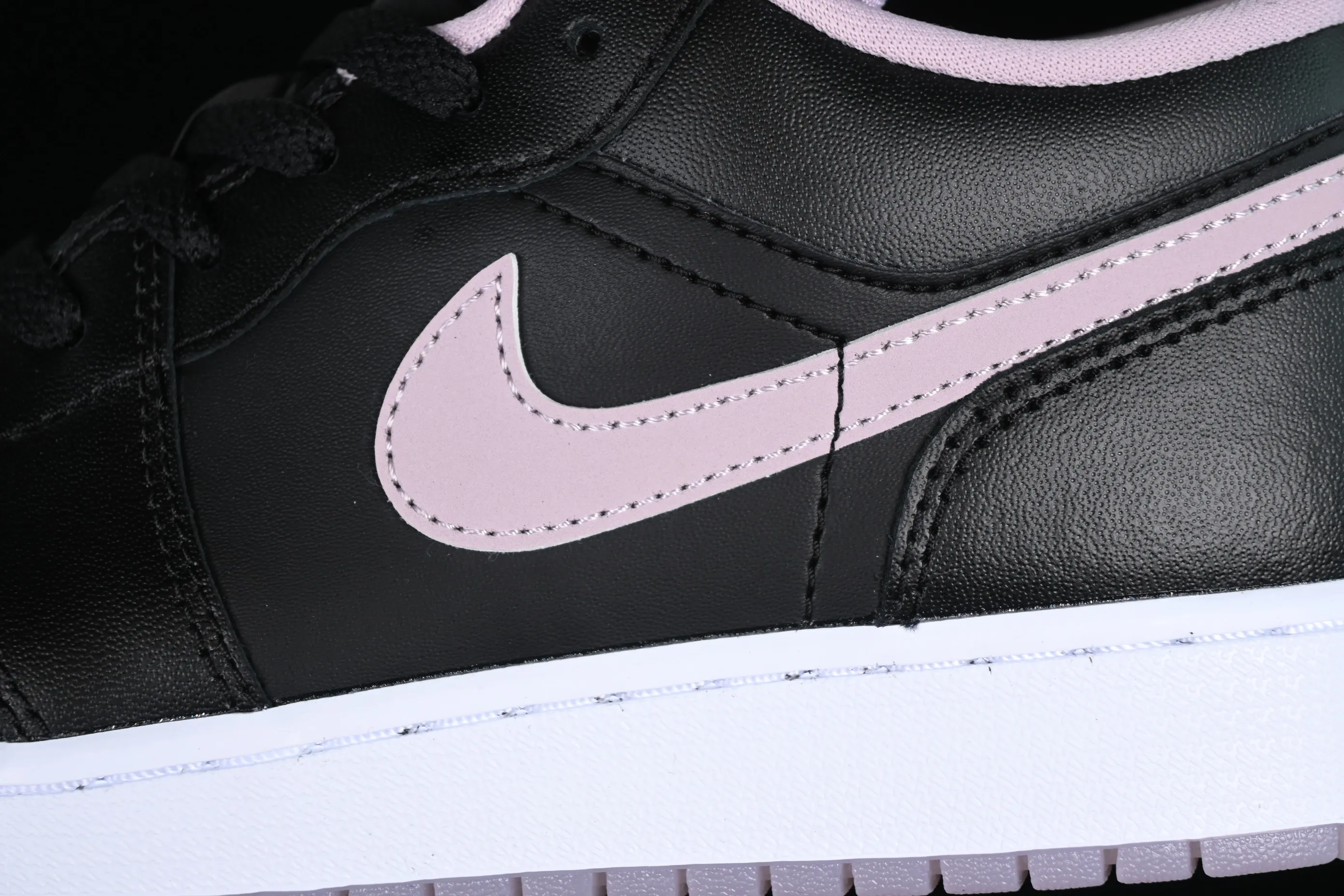 All categories Air Jordan Jordan series basketball shoes Air Jordan 1 Low G version pure original Air Jordan 1 Low AJ1 Joe 1 black powder low-top cultural casual sneakers DV1333-051